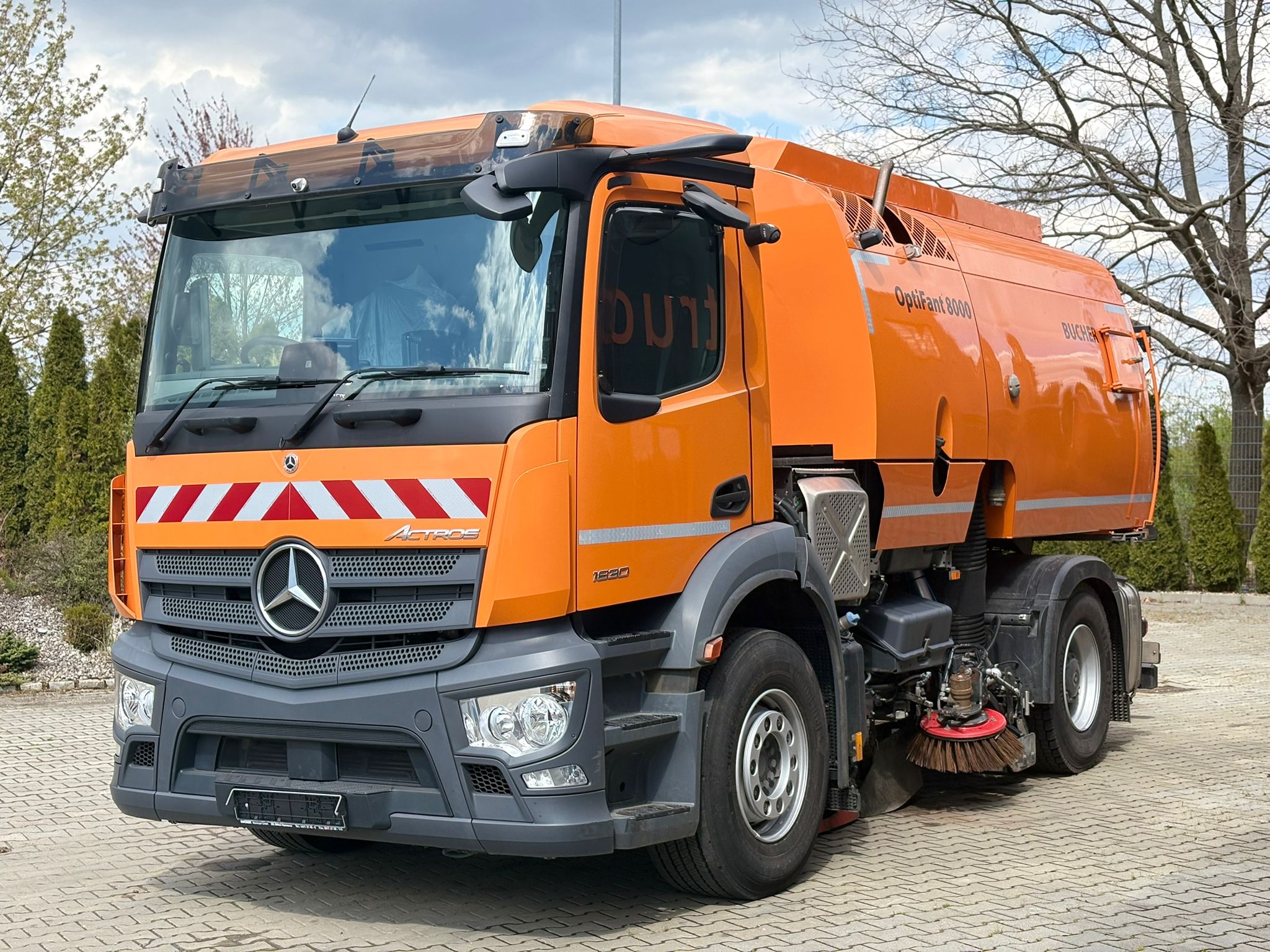MB ACTROS 1830 4x2 EURO6|ZAMIATARKA BUCHER OPTIFANT 8000